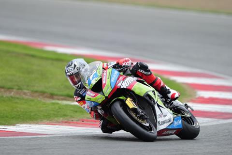 Silverstone WSS: Salom takes pole, Lowes and Rea lead Brit charge