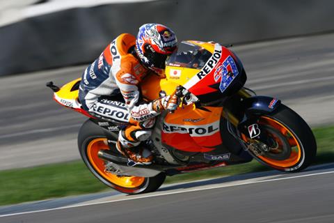 Misano MotoGP: Casey Stoner fastest, Valentino Rossi struggles