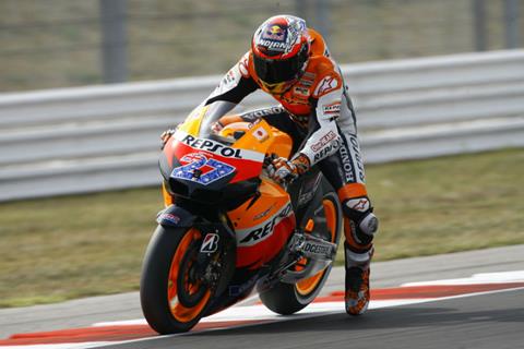 Misano MotoGP: Stoner breaks lap record to take pole