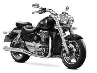 TRIUMPH THUNDERBIRD 1700 COMMANDER (2014-2018) review