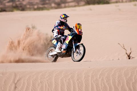 Dakar stage 5 – Despres wins stage to stretch overall lead, Watt up to 46th, Pickering out of race 