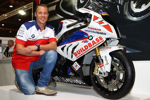 Brogan and Mainwaring for Buildbase BMW superstock