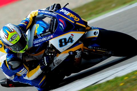 WSB: Fabrizio takes provisional pole as BMW continue to dominate