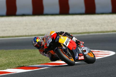 Dani Pedrosa blasts front tyre change