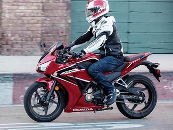 HONDA CBR300R (2014-on) review