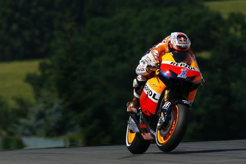 Sachsenring MotoGP: Casey Stoner tops thrilling wet qualifying