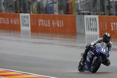 Aragon MotoGP: Spies ends wet first day on top