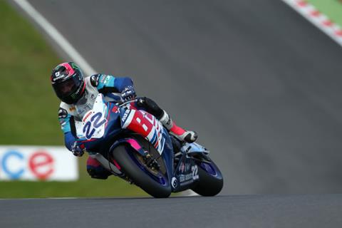 Brands Hatch BSB: Lowes snatches pole position