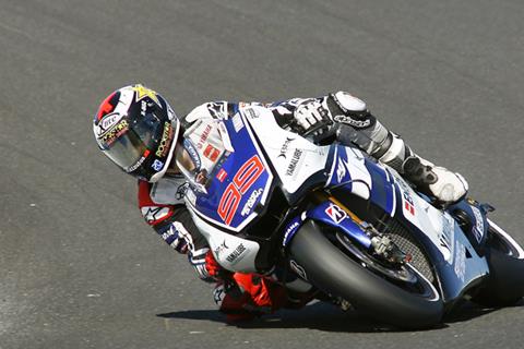 Jorge Lorenzo vows to take more risks in Valencia