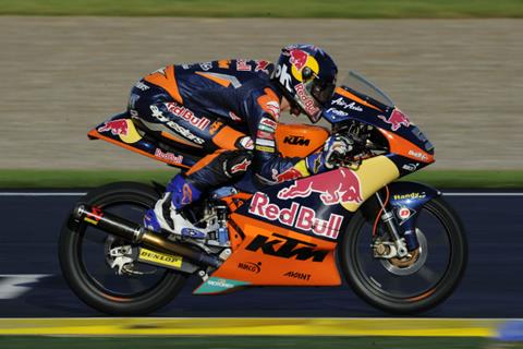 Valencia MotoGP: Danny Kent victorious in final Moto3 race