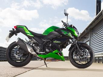 KAWASAKI Z300 (2015-on) review