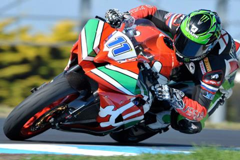 Lowes sets pace in World Supersport testing