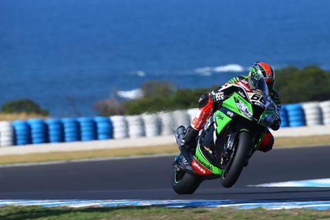 Sykes stays in control, Lowes sets WSS pace despite injury