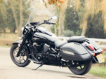 SUZUKI C1500T INTRUDER (2013-on) review