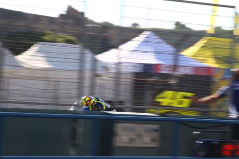 Valentino Rossi still not comfortable on YZR-M1