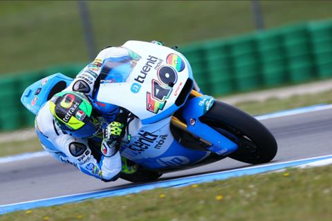 Assen MotoGP: Espargaro battles with Redding to take win