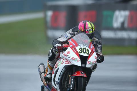 Donington BSB: Farmer tops timesheets on wet first day