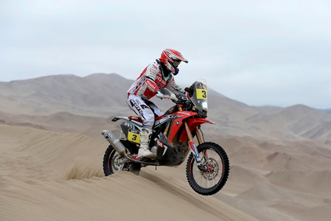 Dakar stage 10 – Barreda wins again, Despres climbs the leader board 