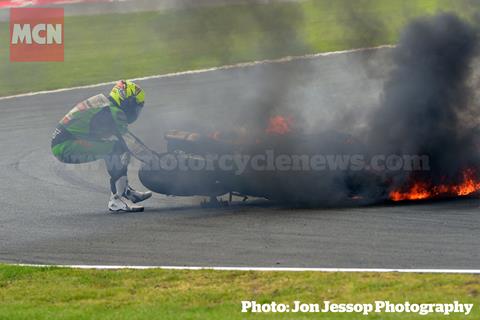 Walker's GBmoto Kawasaki in free practice fireball