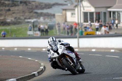 NW200 Superbikes: Dunlop scorches to pole position