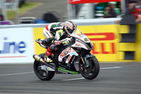 Knockhill BSB: Byrne on top as Scottish action gets underway