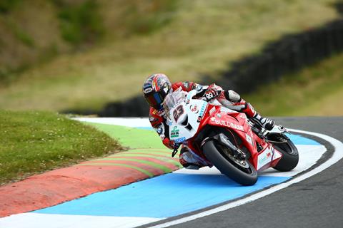 Knockhill BSB: Kiyonari returns to top step in qualifying