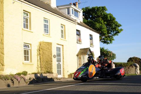 Triple engines for TT sidecars in 2015