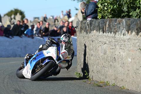 Dean Harrison escapes Southern 100 'moment'