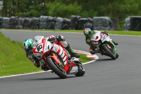 Cadwell BSB: Hickman takes stunning debut win in the rain