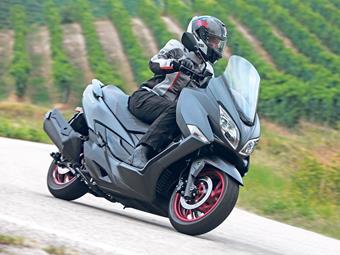 SUZUKI BURGMAN 400 (2017-2021) review