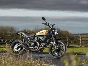 DUCATI SCRAMBLER 800 Mach 2.0 (2017-on) review