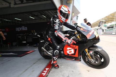 Aprilia still backing Melandri but cracks are clear