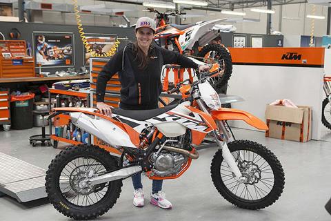 Dakar’s fastest woman Laia Sanz joins factory KTM