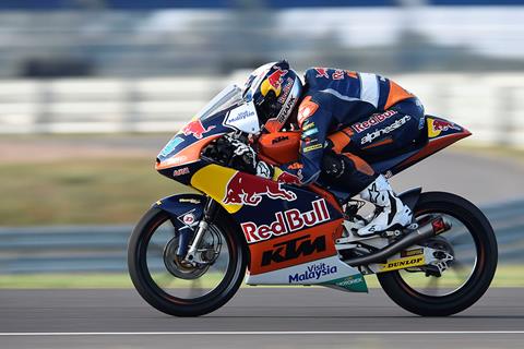 Moto3 Argentina: Oliveira snatches late pole from Kent