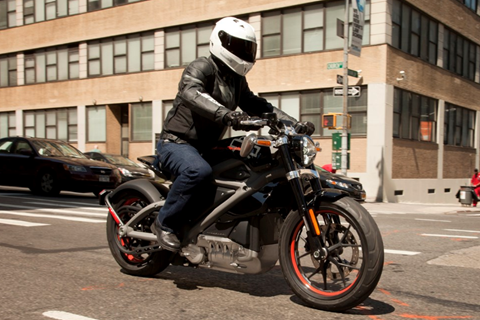 Win one of ten Harley Davidson Livewire test rides!