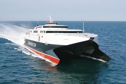 Isle of Man ferry takes 3300 bookings for 2016 TT races