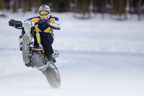 Husqvarna shows off 701 Supermoto’s ice skills