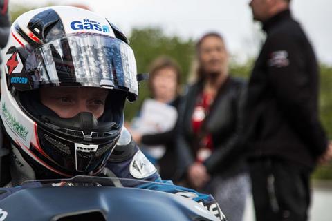 Birchalls dominate opening sidecar race