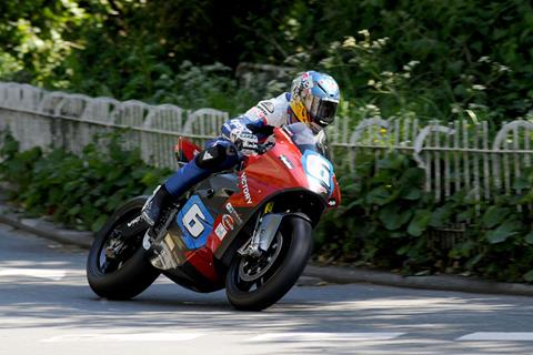 Guy Martin to ride in 2015 TT Zero race