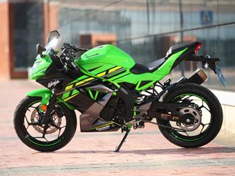 KAWASAKI NINJA 125 (2019-on) review