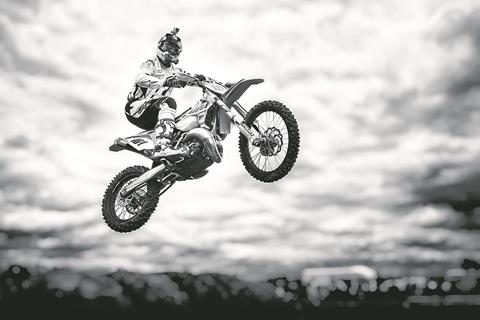 Moto Foto: Give it your best shot!