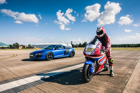 Video: 2012 Aprilia ART GP12 vs Audi R8 V10 Plus