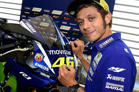 Yamaha R1 signed by Valentino Rossi up for auction