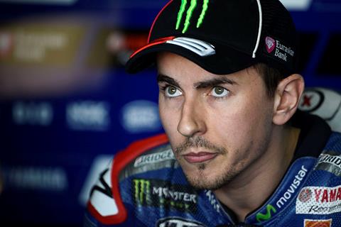 Lorenzo sprains shoulder in training accident