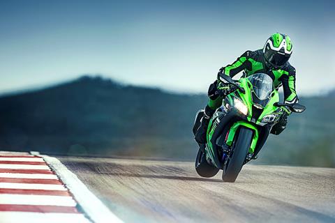 VIDEO: See the new Kawasaki ZX-10R in action