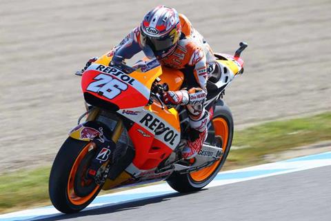 Strong start for Pedrosa despite "complicated" bike