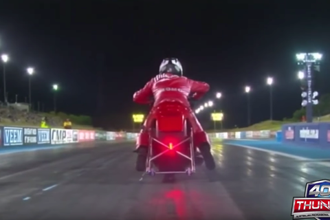 Video: This drag race doesn't go to plan