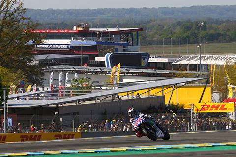 Lorenzo smashes circuit record to take pole at Le Mans