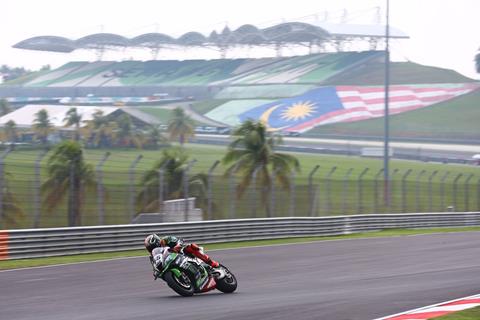 Sykes storms to Sepang win 