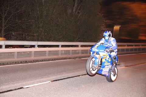 Suzuki RGV500 tears up Coventry ring road